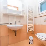 Apartamento Three-bedroom Kastel Kambelovac With Sea View 01 *