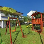 Three-bedroom Kastel Kambelovac With Sea View 01 Kaštela