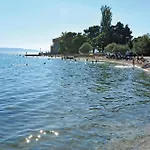 Apartamento Three-bedroom Kastel Kambelovac With Sea View 01 Kaštela